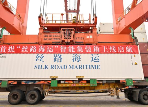 可視、可定位！“絲路海運”首批智能集裝箱上線啟航