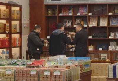 入境游市場“暖風”頻吹 “即買即退”讓更多境外消費者感受便捷“買買買”