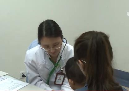 4月至7月為手足口病春夏季感染高峰期 兒童應少去人群密集場所