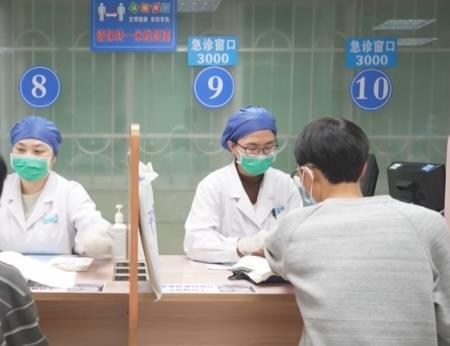 “降”負擔、“升”價值 醫療服務價改紅利惠及患者與醫生