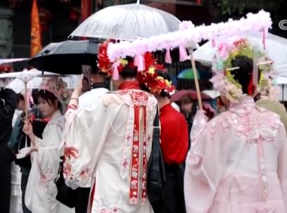 國潮、非遺乘勢而上 激活消費“一池春水” 以嶄新面貌洋溢生機與活力