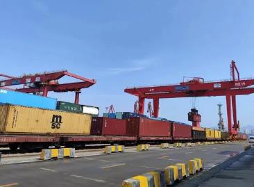長三角鐵路實施第二季度列車運行圖 優化客貨列車開行結構