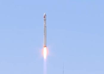 “中國星光”精彩可期！長征六號丙運載火箭首飛成功