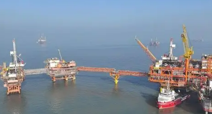 我國海上最大規模二次調整開發項目主體工程全部投產