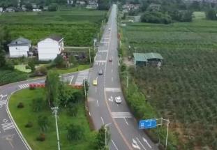 從“走得了”變成“走得好” 農村公路建設架起百姓“幸福路”