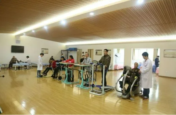 我國力爭到2025年超七成二級以上中醫醫院設置康復科