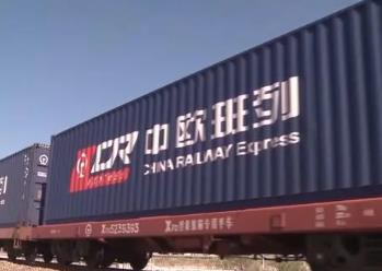 通行查驗更快、集裝箱換裝更迅速……他們這樣提高中歐班列開行量