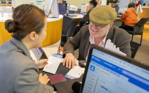 供需兩端發力釋放服務消費潛能