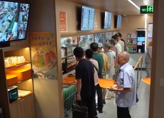 優化基本養老服務供給，從“老齡”到“全齡”社區食堂助老更持久