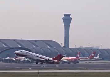國產商用飛機ARJ21“環青藏高原”演示飛行開啟