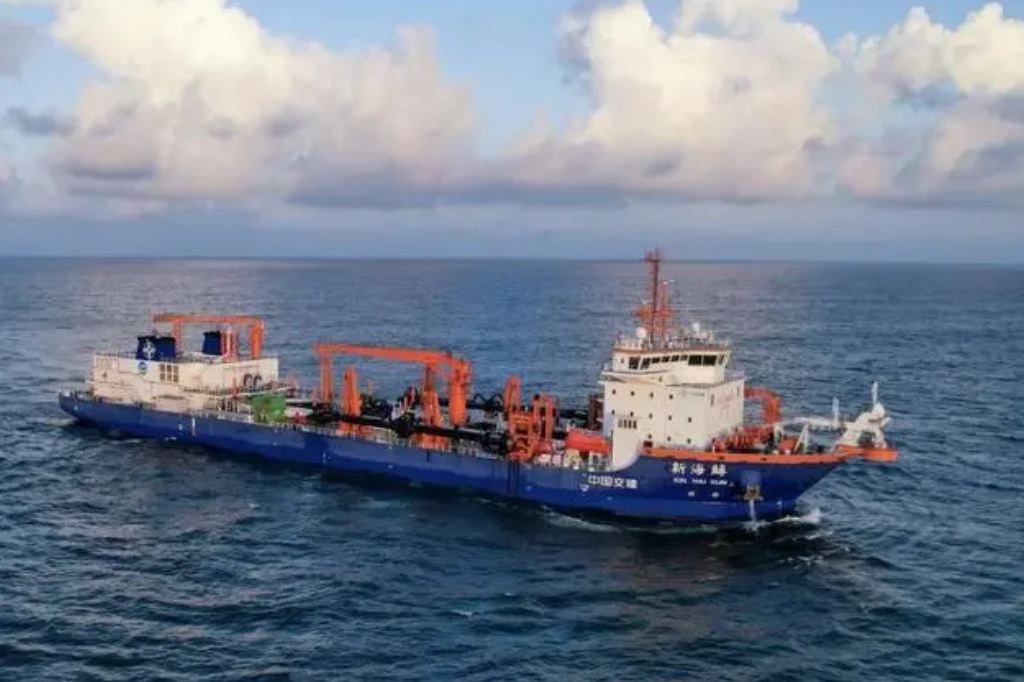 無人疏浚安排上了！我國首艘雙動力挖泥船完成海試