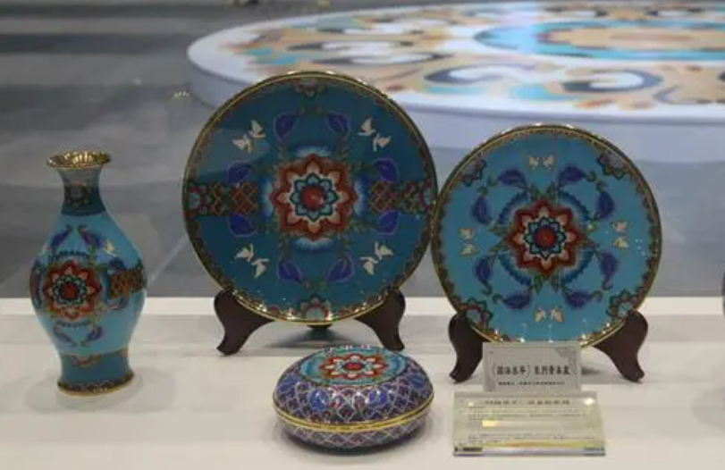 1100余件展品亮相“匠心傳承·創意綻放”非遺及文創精品展