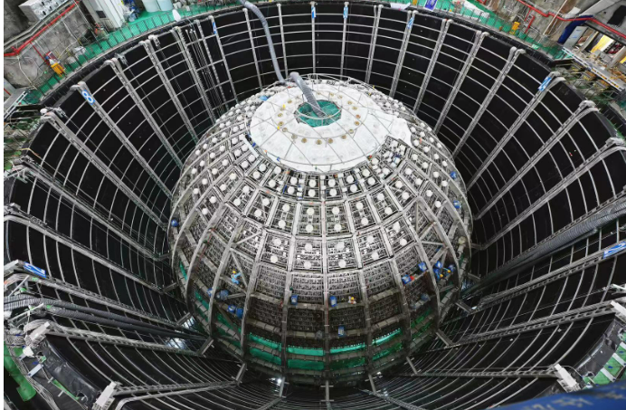 世界最大！地下700米的這個“玻璃球”，探尋宇宙之初