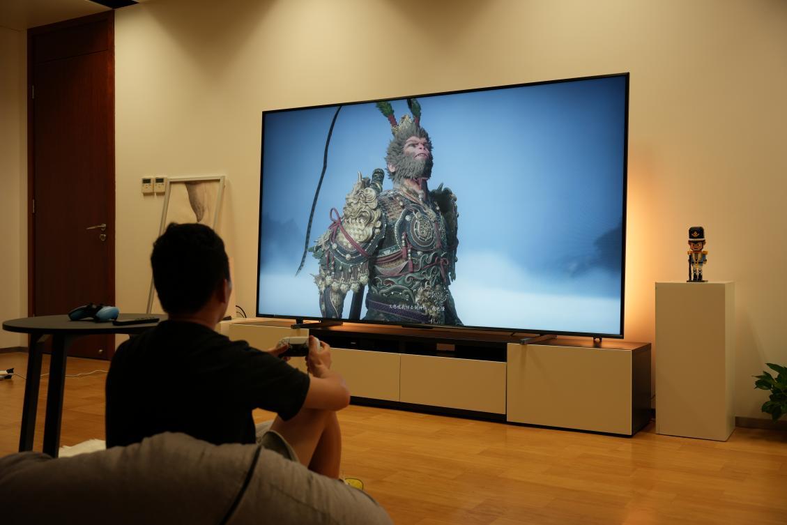 芯光屏全面進化：海信電視U8系靠AI成為畫質專家