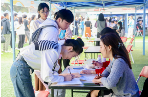 教育部印發通知 做好“優師計劃”師范生就業工作