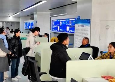 辦招聘、拓渠道、“暖”服務……各地各部門全力促進高校畢業生就業