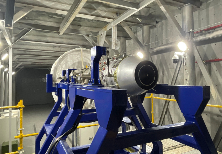 600公斤推力級高端渦扇發動機成功點火