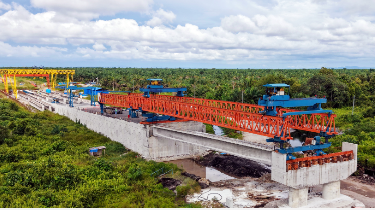 中國中鐵勇爭“開門紅” 唱響奮進強音