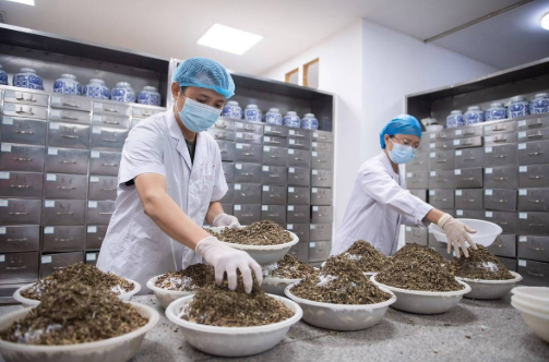 加強構建中藥追溯體系，培育中藥工業數智化轉型企業