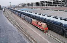 內蒙古開行首趟鐵海聯運“一單制”運輸專列
