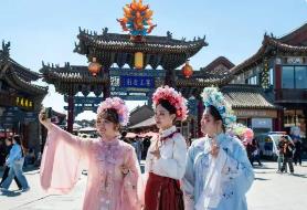 從“打卡”到“入戲”：當旅游遇上傳統文化