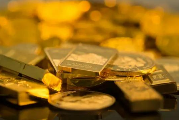 現貨黃金首次突破3200美元大關