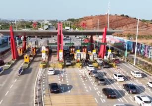透過數據看“五一”假期出行“熱度”全國公路“車流”呈現三大特點