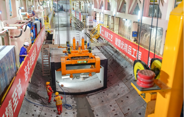 千河奔騰風帆競——四川堅定不移推動經濟高質量發展觀察