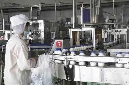概念迷人眼 功效引質疑 食品飲料產品競相打出“養生牌”
