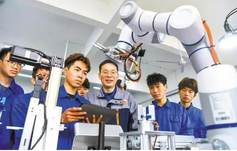 促進高質量充分就業觀察｜穩崗擴崗 企業多措夯實人才根基