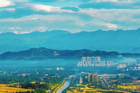 四川全力推進美麗四川建設，打響藍天碧水凈土保衛戰