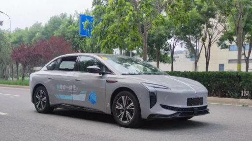 中國一汽紅旗車路云一體化技術測試成功