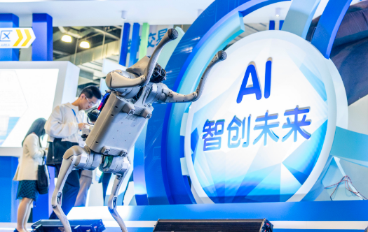 上交會開幕 “科技新秀”引發觀展熱潮