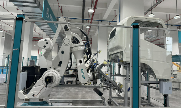 北京市推動人工智能賦能新型工業化 將打造具身智能工廠示范標桿