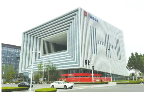 鄭盧“空中絲路”再結碩果 我國首家盧森堡研究中心在鄭揭牌