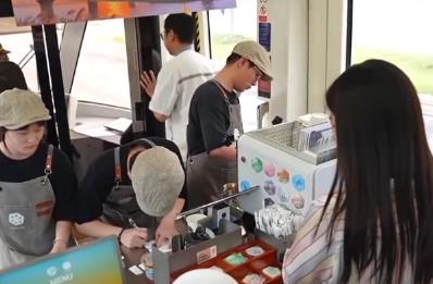 進商場看戲、在有軌電車品咖啡，新潮流！沉浸式生活美學燃動經濟新“引擎”