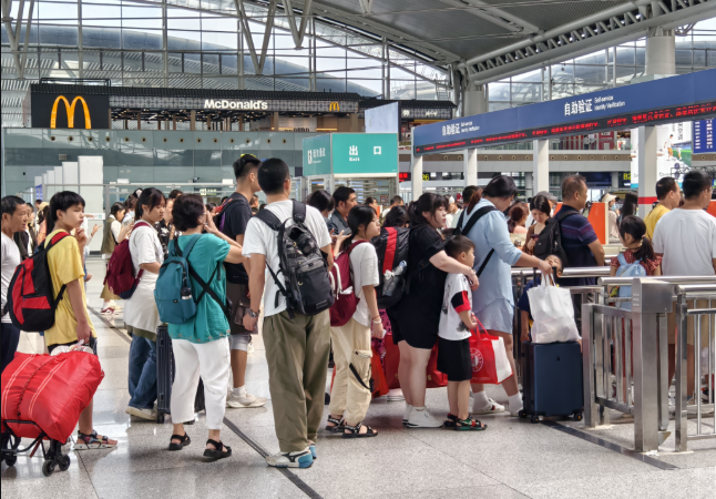 中小學生出行高峰來臨，警惕安全風險