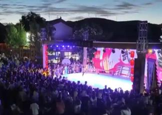 “暑期檔”精彩不斷 “旅游+”花樣頻出 “夏日經濟”持續釋放活力