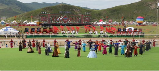 內蒙古開展“跟著電影趕大集”草原行活動
