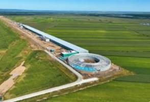 黑龍江黑河市愛輝區：亞洲首座“超級大冰箱”試車場開機