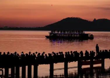 中國多地推出水運旅游航線 成游客出行新選擇