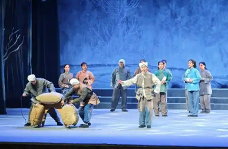 家門口看大戲，過癮——第十一屆黃河戲劇節側記