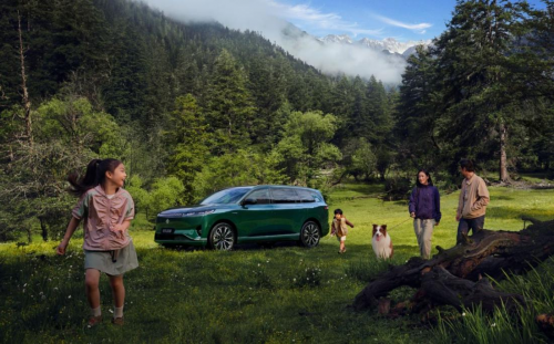 20萬級高性價比家庭出行最佳選擇：2026款東風奕派eπ008