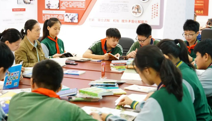 助力書香社會建設 “書香湖北·全民閱讀示范社區”啟動儀式舉行