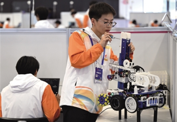 透視第三屆全國技能大賽：技能人才如何向“新”？