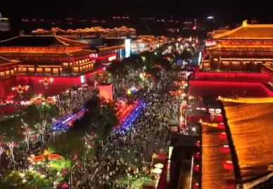 新玩法、新引擎、新體驗……“雙節”引燃假日消費熱潮