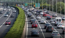 24.33億人次！國慶中秋假期我國交通出行人數創歷史新高