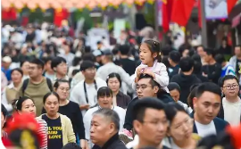 2025年國慶中秋假期國內出游8.88億人次