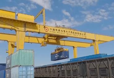 突破5萬列！這支“鋼鐵駝隊”跑出新速度、駛向新里程