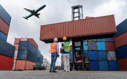 為服務出口提供更多保險支持